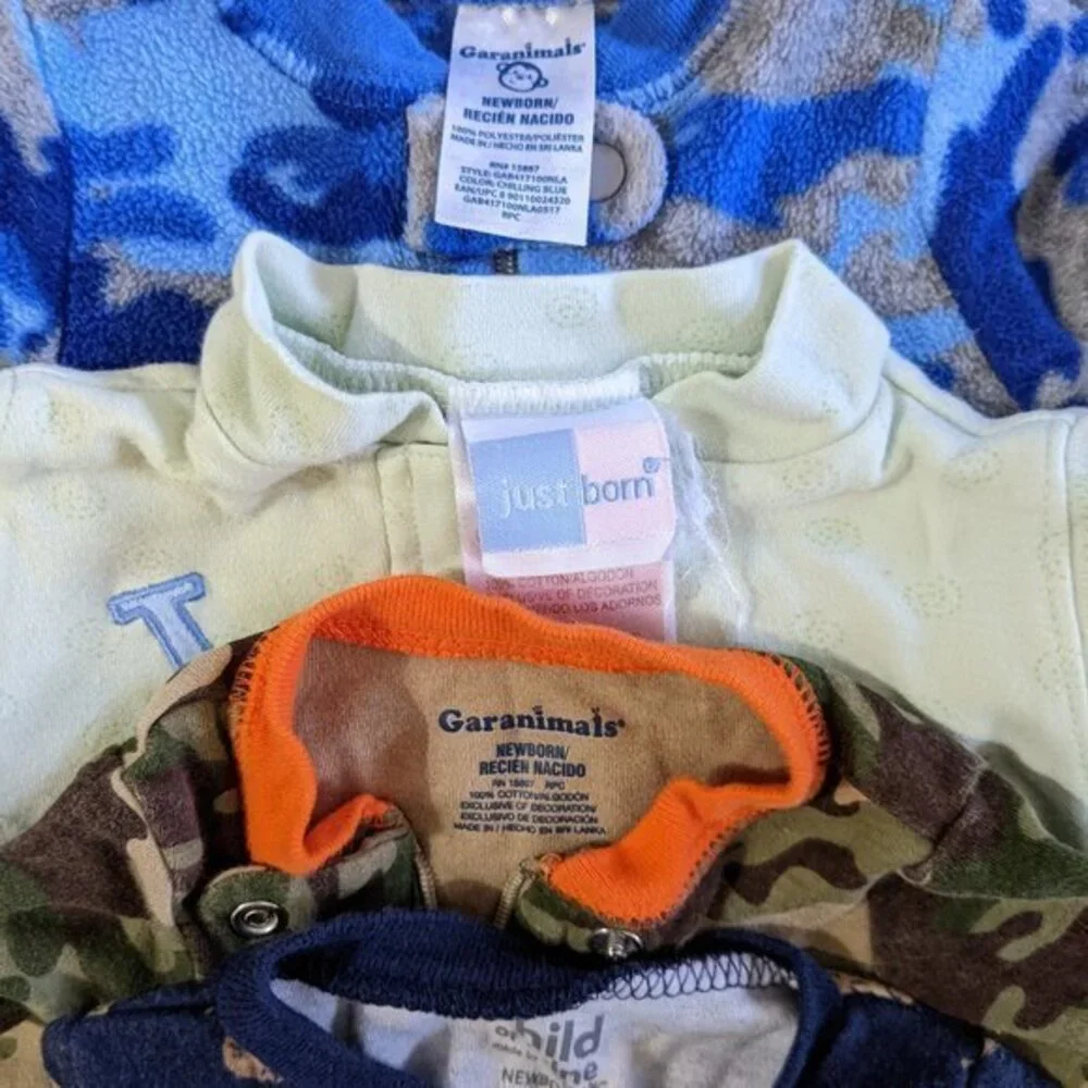 (4) Newborn sleepers pajamas‎ Footed one piece zip up